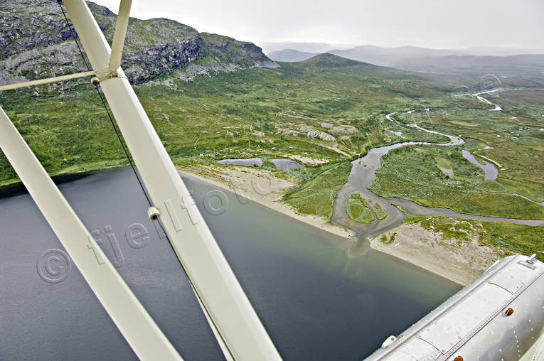 aerial photo, aerial photo, aerial photos, aerial photos, Autsutjkk, drone aerial, drnarfoto, floats, flottr, landscapes, Lapland, Pietsaure, sameviste, sami camp, sami camp, summer, vingstttor