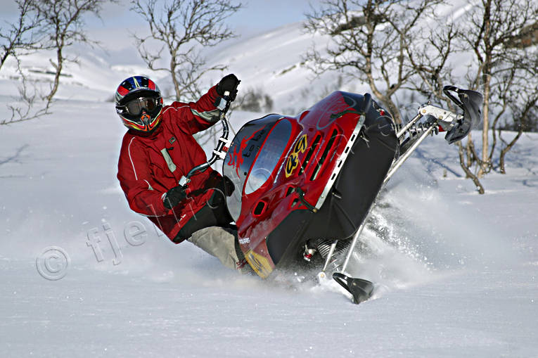 free-skating, motor sports, mountain, scooter, scooters, snow, snow scooters, snowmobile, snowmobile, winter, ventyr