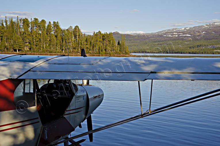 aeroplane, Ann lake, aviation, Bunnerviken, communications, Cub, Piper, seaplane, seaplane