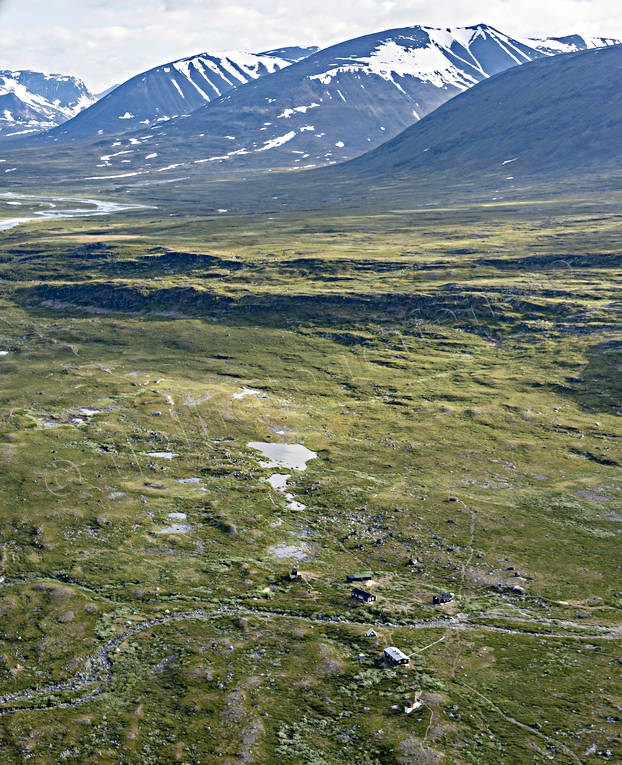 aerial photo, aerial photo, aerial photos, aerial photos, drone aerial, drnarbild, drnarfoto, Kungsleden, landscapes, Lapland, mountain huts, nature trail, Singistugorna, summer, Swedish Tourist Association, Tjktjavagge, vernattningsstugor