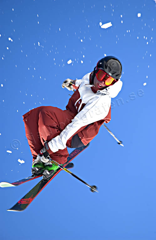 down-hill running, jump, skies, skiing, sport, winter