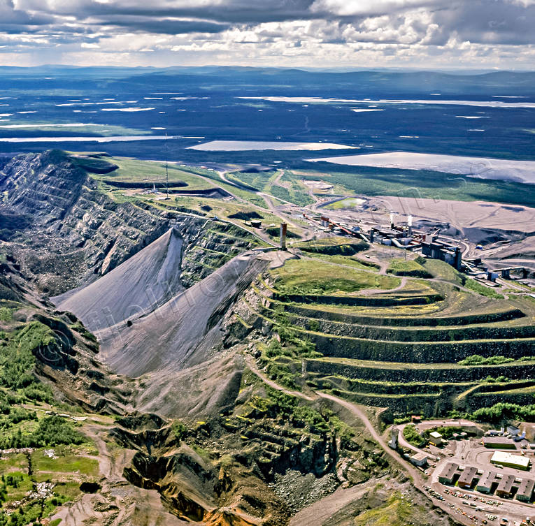 aerial photo, aerial photo, aerial photos, aerial photos, drone aerial, drönarfoto, installations, Kiruna, Lapland, mine, mine, slagghögar, städer