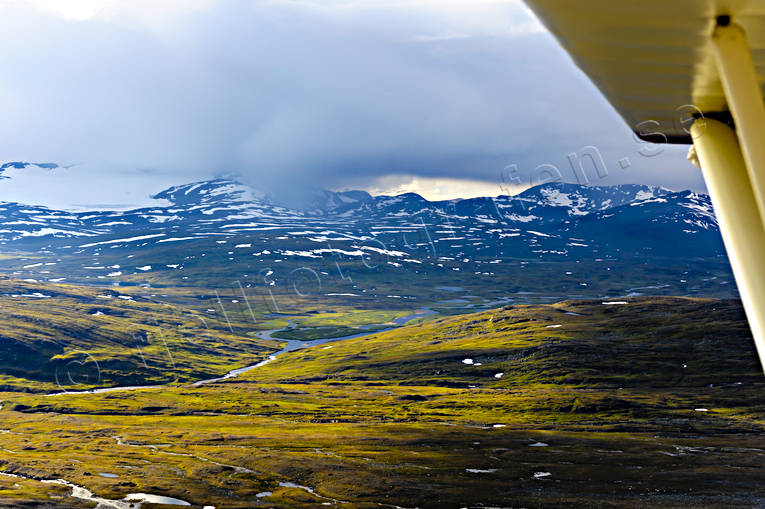 aerial photo, aerial photo, aerial photos, aerial photos, drone aerial, drnarfoto, landscapes, Lapland, Lappajkk, mountain pictures, Muorannjunne, Stuor Varvek, sulitelma, summer