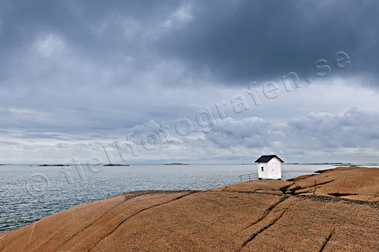 alone, Bohuslän, cabins, coast, desolated, horizon, house, landscapes, lighthouse, nature, rocks, sea, seasons, sky, Stångehuvud, summer, uninhabited