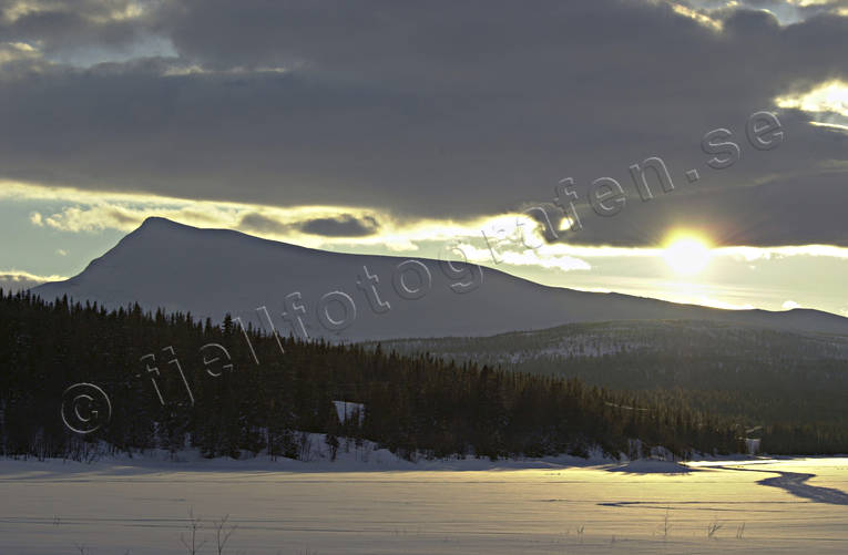 landscapes, Lapland, mountain, Satsfjallet, Saxnas, sunset, winter