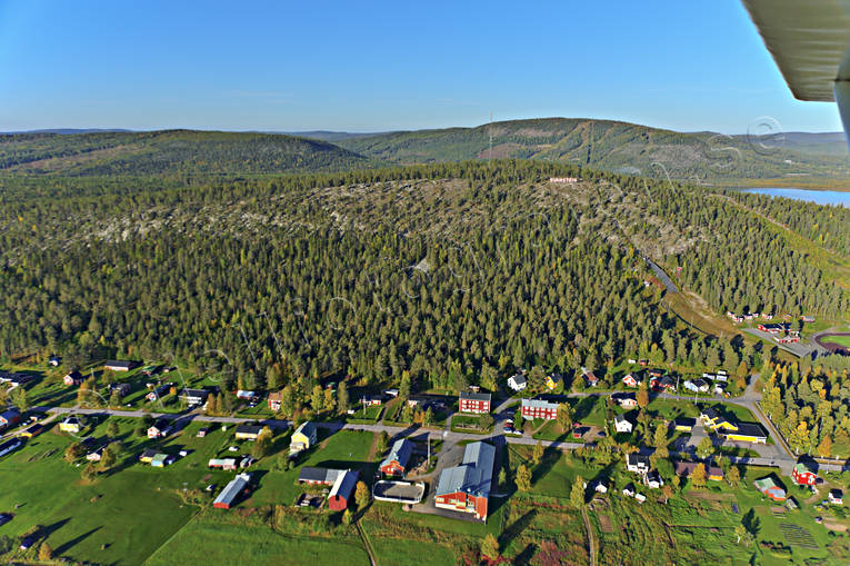 aerial photo, aerial photo, aerial photos, aerial photos, autumn, drone aerial, drnarfoto, farms, landscapes, North Bothnia, samhllen, Svanstein