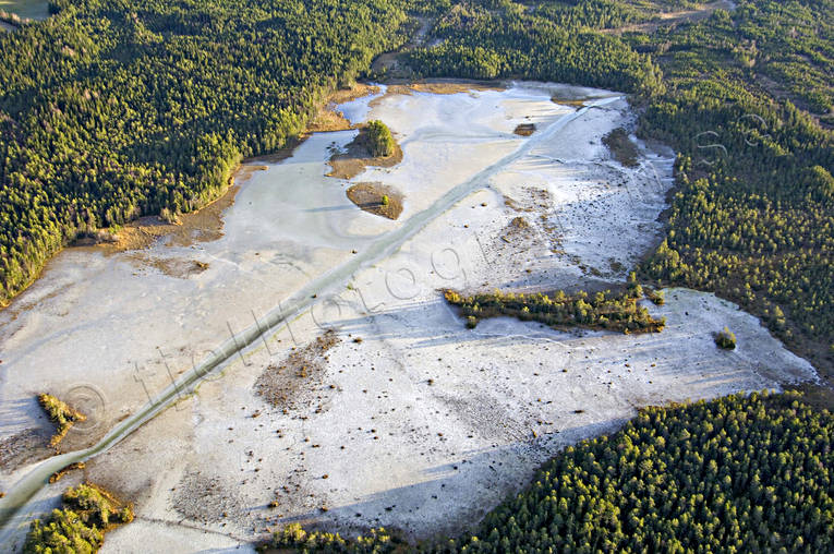 aerial photo, aerial photo, aerial photos, aerial photos, bird protection area, bleika, blejka, blejkamyr, bog soil, drone aerial, drnarfoto, Jamtland, landscapes, lime, lime-rich, limy clay, calcic clay, mire, nature, pale, summer, svedje, svedje lake