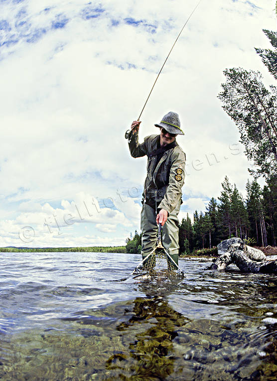 angling, fishing, flyfishing, sweeping, raking in