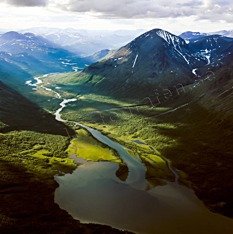 aerial photo, aerial photo, aerial photos, aerial photos, drone aerial, drnarfoto, fjllbilder, landscapes, Lapland, mountain, Mskatjkaise, Padjelanta, Sarek, summer, Swedish Mountains, Tarradalen, Tarrauare, Tarratno