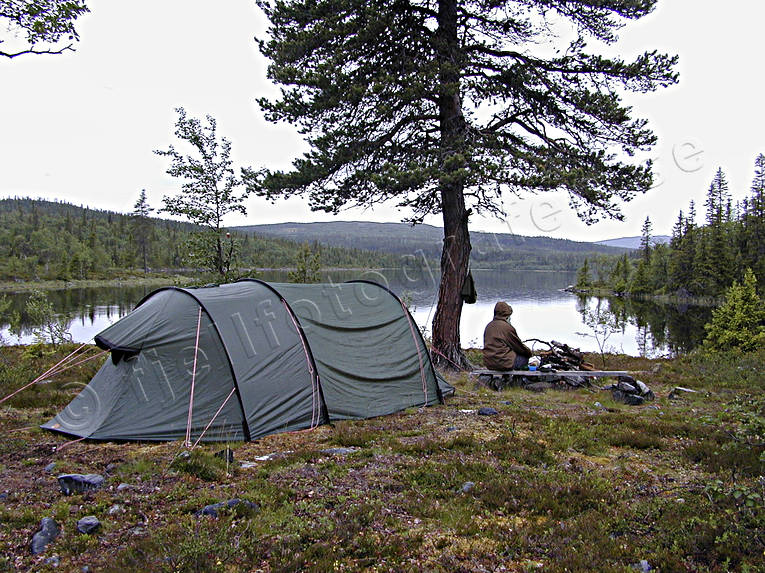 alpine hiking, camping, Little Leaf Lake, outdoor life, summer, tent, tenting, wild-life, äventyr