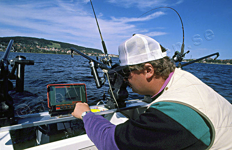 angling, echo-sounder, echograph, sonar, fishing, Great Lake, trolling, trolling boat