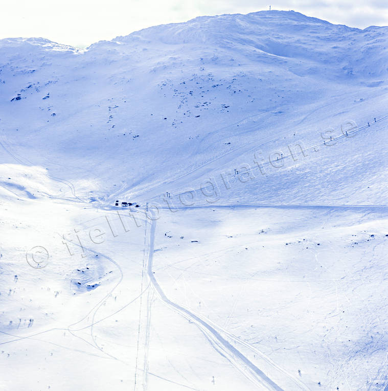 aerial photo, aerial photo, aerial photos, aerial photos, Areskutan, drone aerial, drnarfoto, Jamtland, landscapes, mountain, top summit, Tvrvalvet, winter