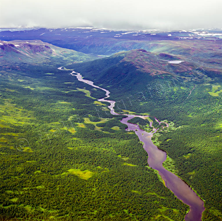 aerial photo, aerial photo, aerial photos, aerial photos, drone aerial, drnarfoto, kllflden, landscapes, Lapland, mountain pictures, summer, Vindel river, Vingatjkko, Vitnjulselet, Vitnjultjkke, watercourse