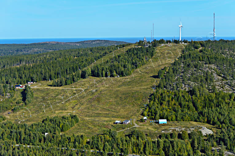 aerial photo, aerial photo, aerial photos, aerial photos, Angermanland, drone aerial, drnarfoto, Hrnsand, journeys down, landscapes, ski-slope, skiing, slalom slope, summer, Vrdkasen, wind power plants