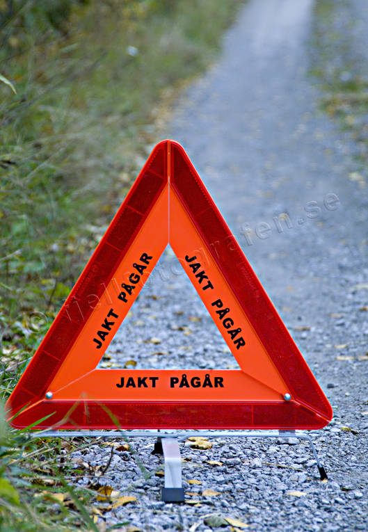 equipment, hunting, hunting road sign, jaktutrustning, reflex, sign, triangle, underway, warning triangle