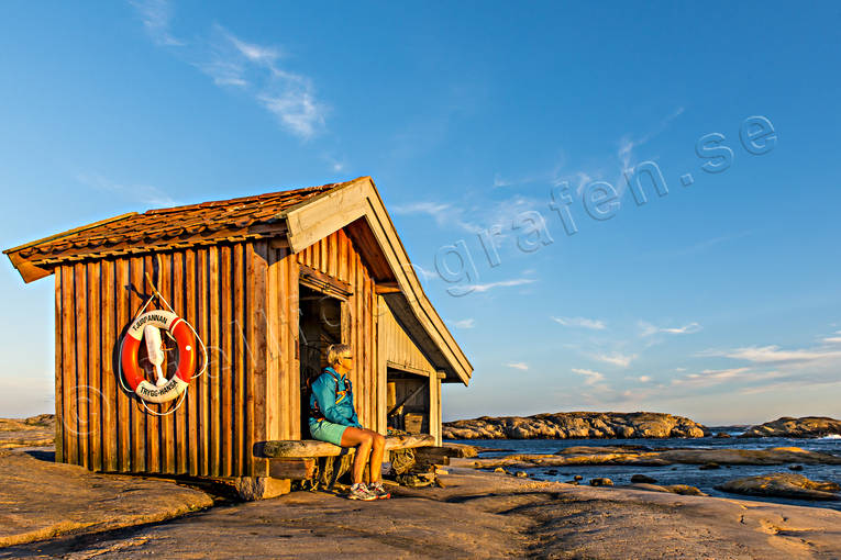 archipelago, bohusklippor, Bohuslän, building, coast, house, landscapes, nature, outdoor life, sea, summer, Tjurpannan, view, viewpoint, windshield