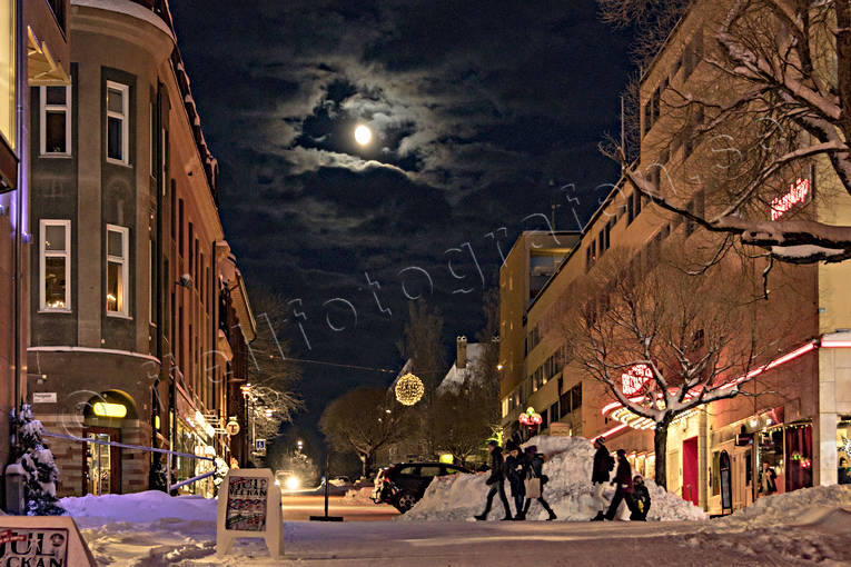 ambience, ambience pictures, atmosphere, Biblioteksgatan, christmas ambience, city, evening, Jamtland, Ostersund, snow, stder, winter, winter ambience, winter's night