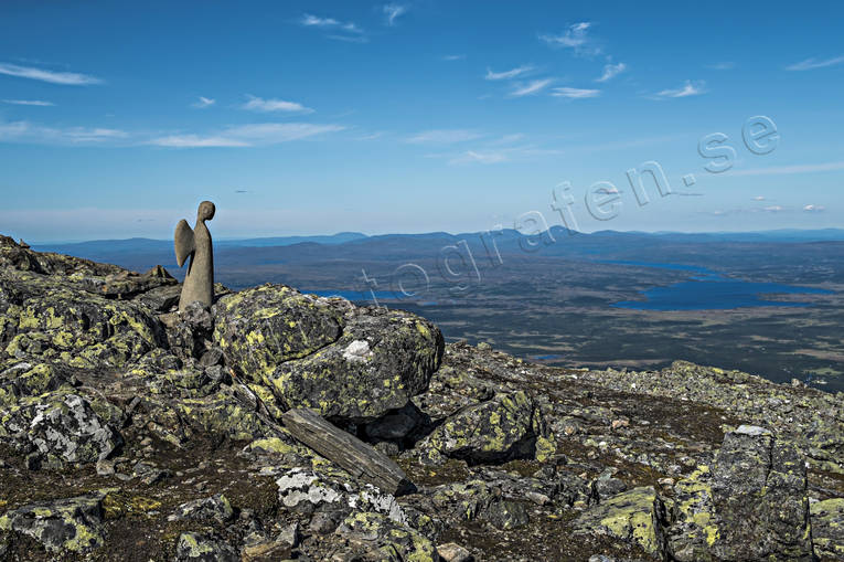 alpine, alpine landscape, Ann lake, betongngel, Jamtland, landscapes, Lehna Edwall, mountain, mountain top, mountains, nature, Snasa Mountains, Snasen, statue, Storsnasen, top, top cairn, view, view, ngel