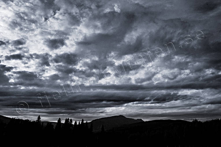 Areskutan, black-and-white, cloud, Jamtland, landscapes, mountain, nature, silhouette, sky, storm