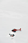 down-hill running, guide, helicopter, helikopterskidkning, off pist, playtime, skier, skies, skiing, sport, winter