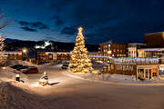 ambience, ambience pictures, atmosphere, christmas ambience, city, evening, Jamtland, julgran, Main Square, Ostersund, snow, square, square, stder, winter, winter ambience, winter's night