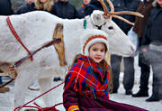 ackja, children, culture, girl, Jokkmokk, Jokkmokks Marknad, market, reindeer sleigh, renrajd, saami girl, saami outfit, saami person, samhllen, sami culture, sledge, vintermarknad