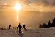 cold, down-hill running, people, ski-slope, skier, sport, sunset, utförsåkare, winter, äventyr