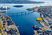 aerial photo, aerial photo, aerial photos, aerial photos, autumn, bridge, drone aerial, drnarfoto, Medelpad, stder, Sundsvall, Sundsvallsbron, Sundsvallsfjrden